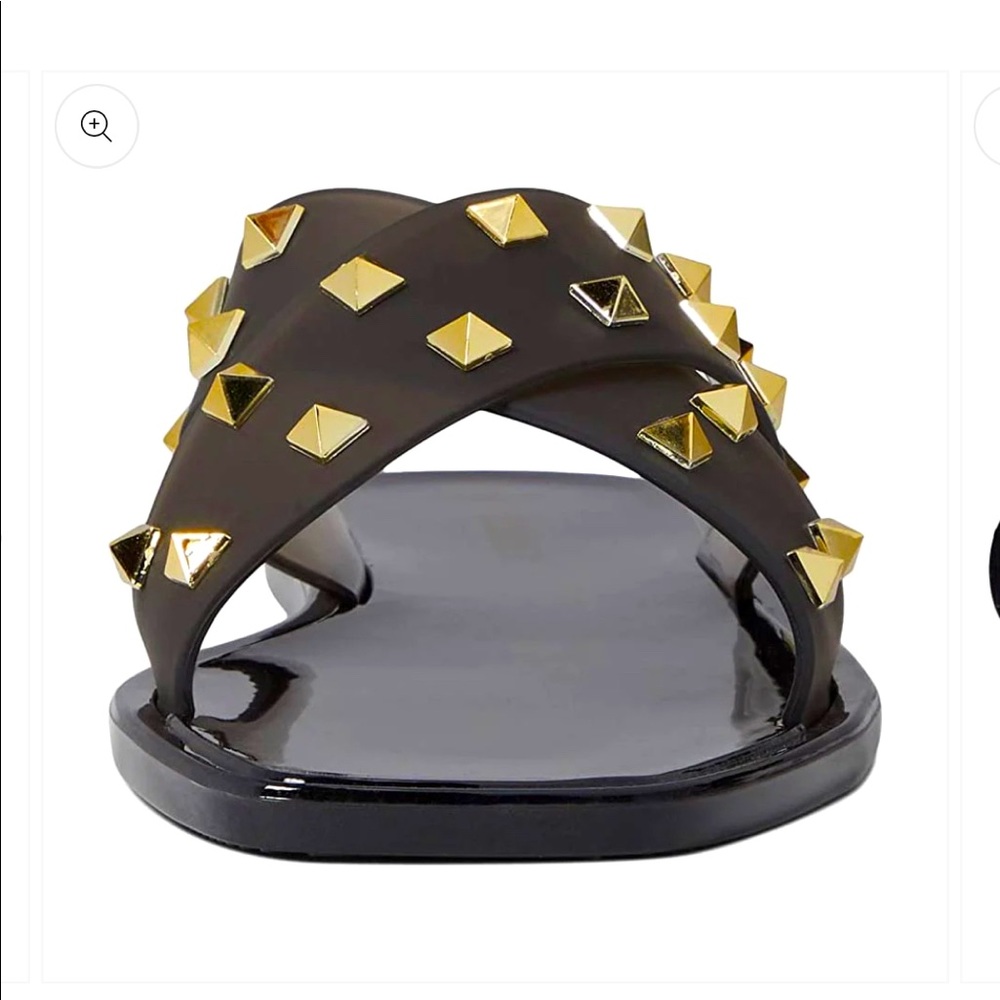 Steve Madden Tace Sandal size 7 black spiked/gold new with tags
